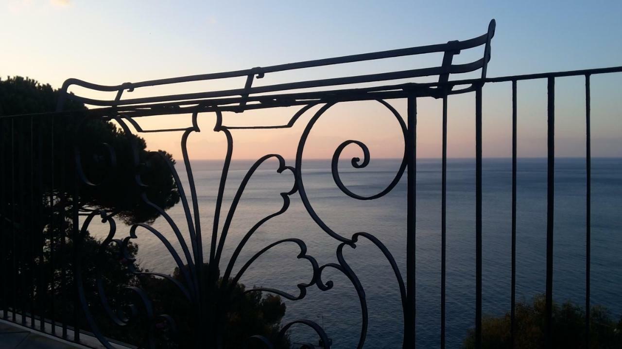 Villa Eliodora - Due Appartamenti Arenzano Eksteriør bilde