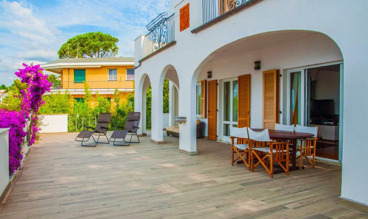 Villa Eliodora - Due Appartamenti Arenzano Eksteriør bilde